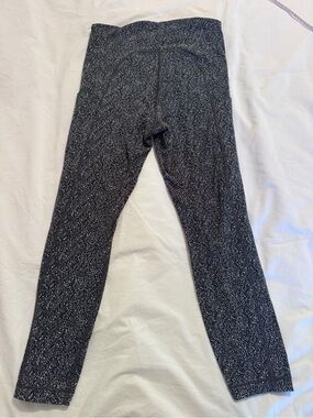 Black and White Speckled Athleta Leggings